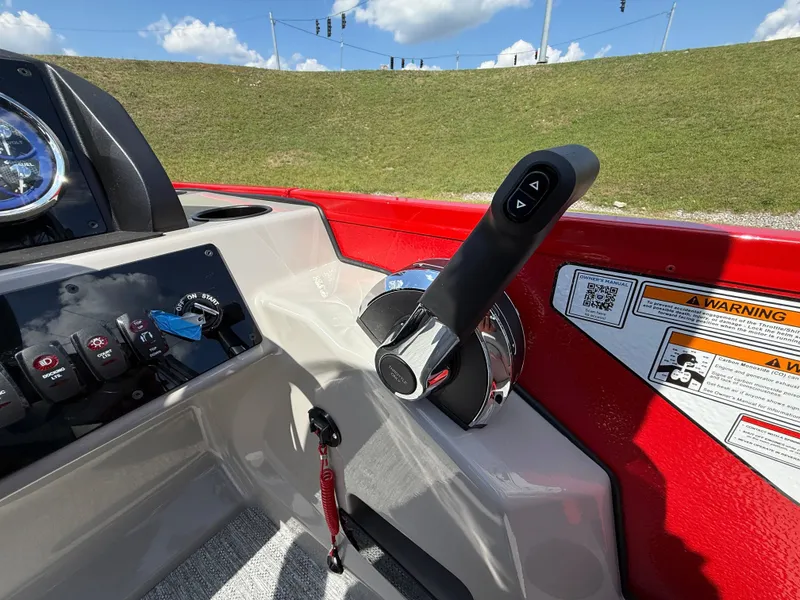 Slide: The Image of Premier 220 Sunscape RF 2026 - 113