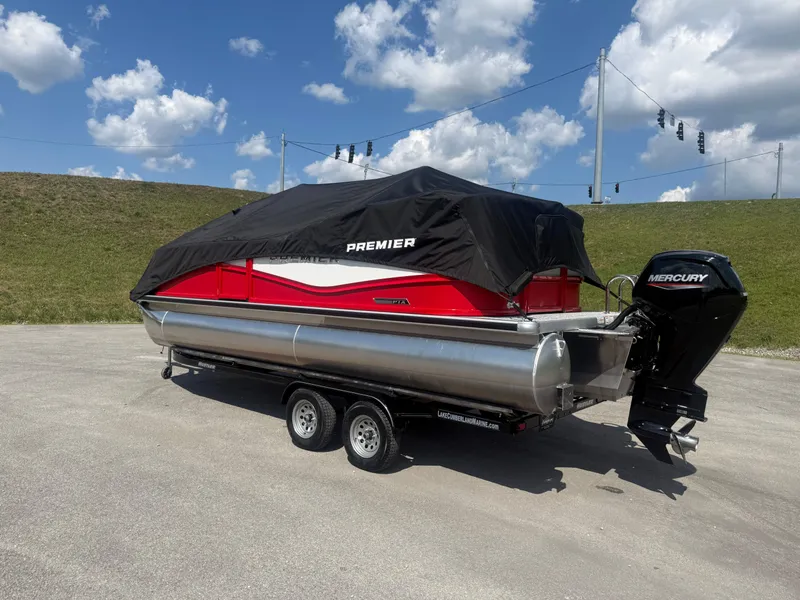 Slide: The Image of Premier 220 Sunscape RF 2026 - 132