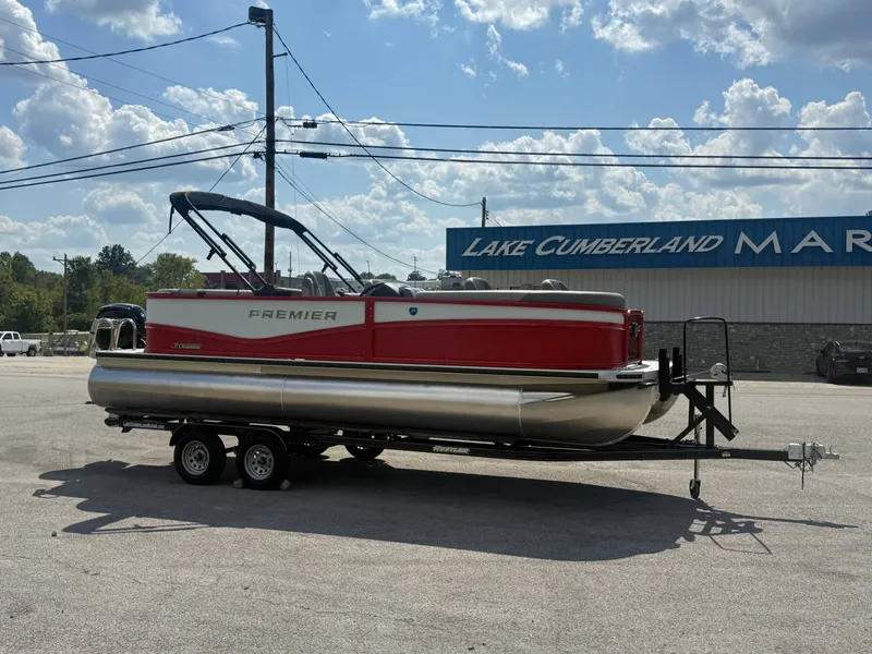 Slide: The Image of Premier 220 Sunscape RF 2026 - 82