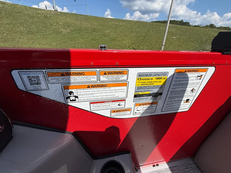 Slide: The Image of Premier 220 Sunscape RF 2026 - 88