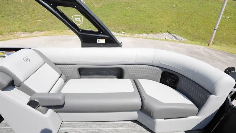 Slide: The Image of Premier 230 Solaris RF-CL 2026 - 48