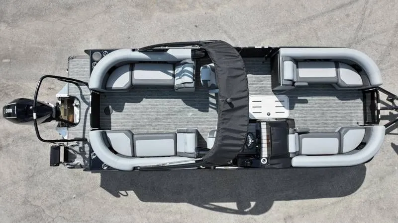 Slide: The Image of Premier 230 Solaris RF-CL 2026 - 9