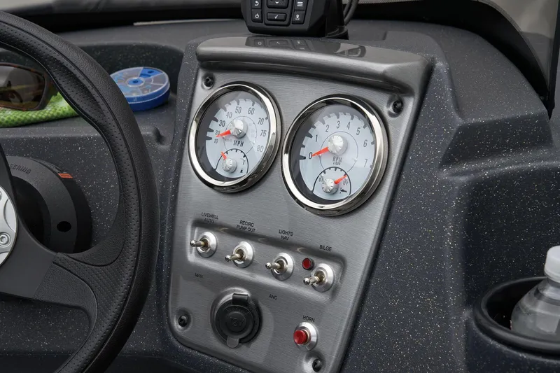 Slide: The Image of PRO GUIDE™ V-16 SC - 27