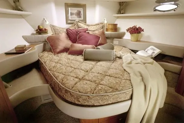 Slide: The Image of Maxum 4100 SCB 2001 - 17