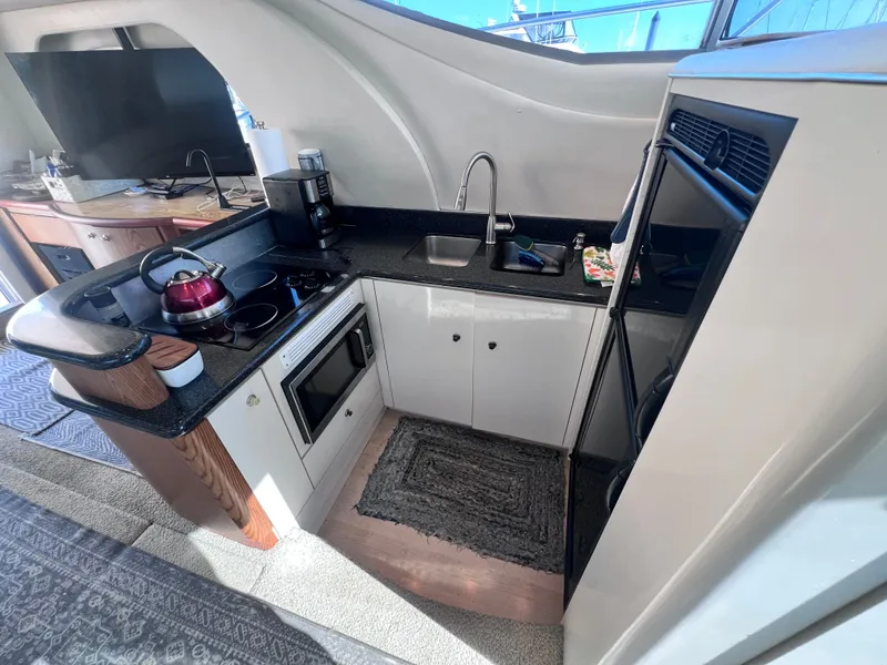 Slide: The Image of Maxum 4100 SCB 2001 - 40