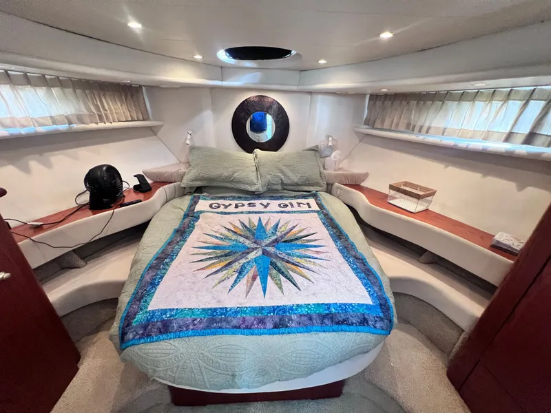 Slide: The Image of Maxum 4100 SCB 2001 - 43