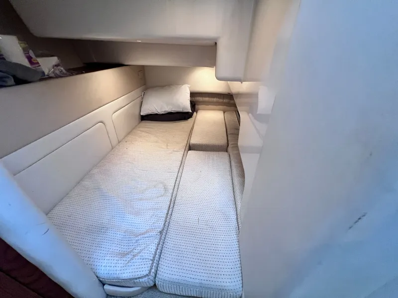 Slide: The Image of Maxum 4100 SCB 2001 - 44