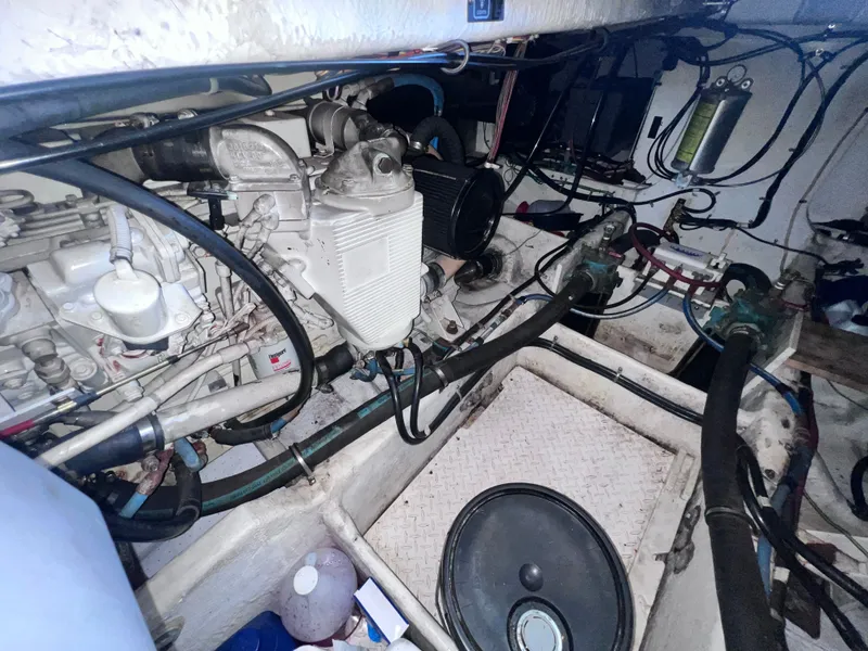 Slide: The Image of Maxum 4100 SCB 2001 - 53