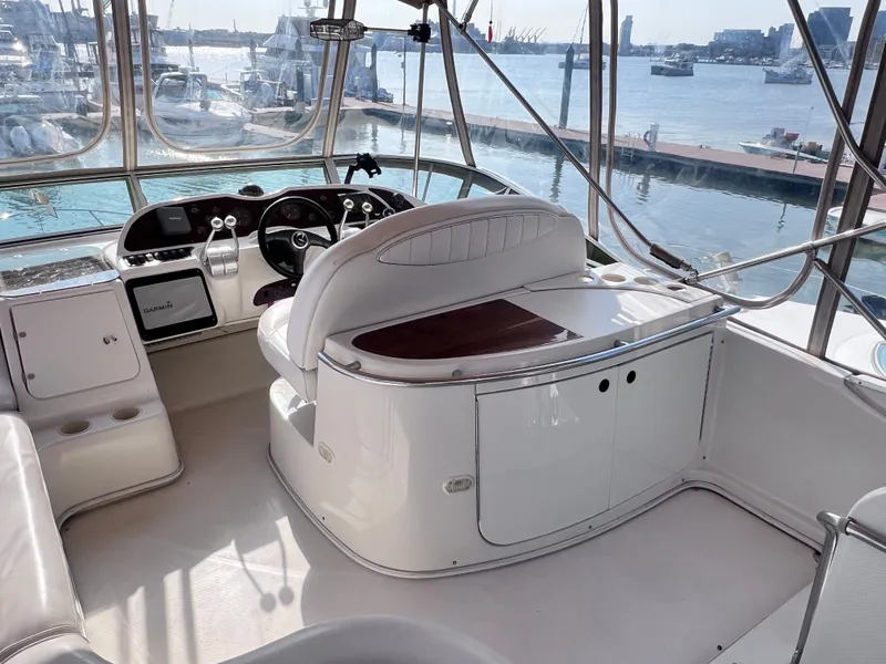 Slide: The Image of Maxum 4100 SCB 2001 - 77