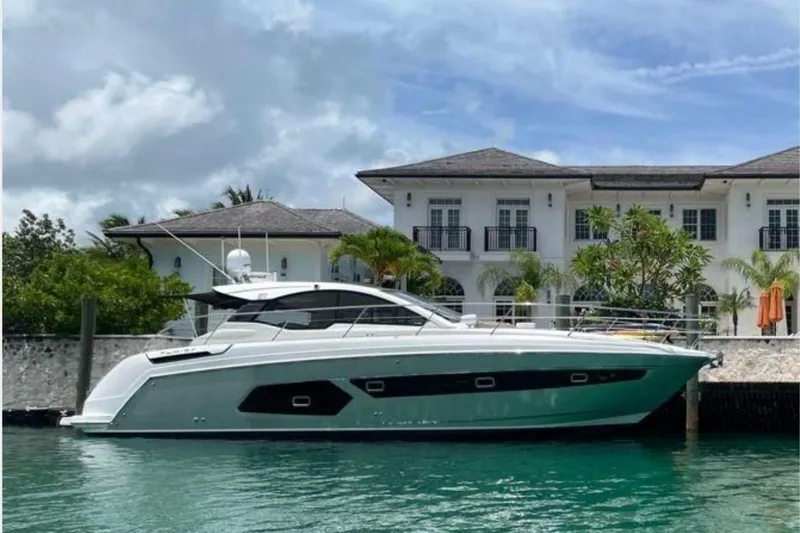The Image of 2016 Azimut Atlantis 43 yacht cruising on open water. - 0