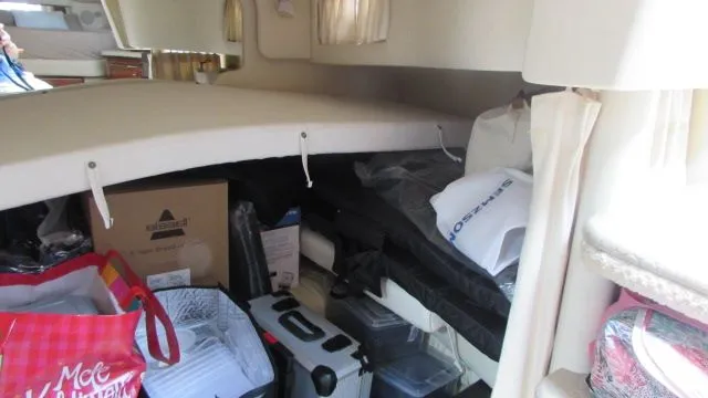 Slide: The Image of Sea Ray 340 Sundancer 2001 - 20