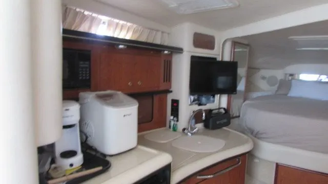 Slide: The Image of Sea Ray 340 Sundancer 2001 - 21