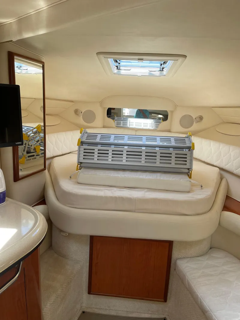 Slide: The Image of Sea Ray 340 Sundancer 2001 - 26