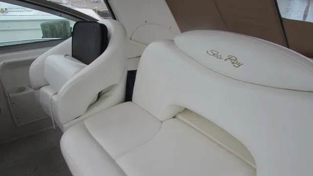 Slide: The Image of Sea Ray 340 Sundancer 2001 - 8