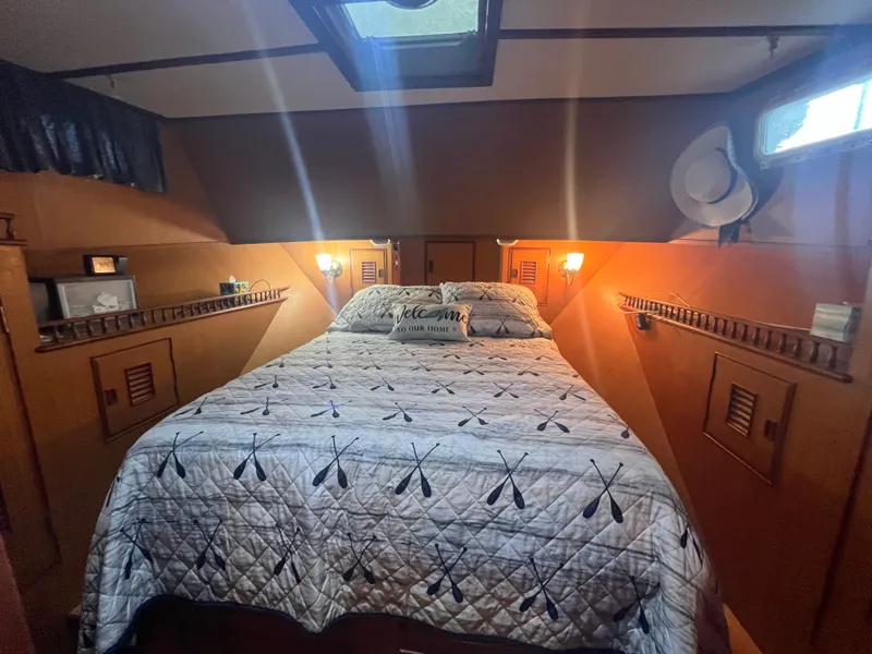 Slide: The Image of Sea Ranger 45 Sea Ranger 1981 - 37