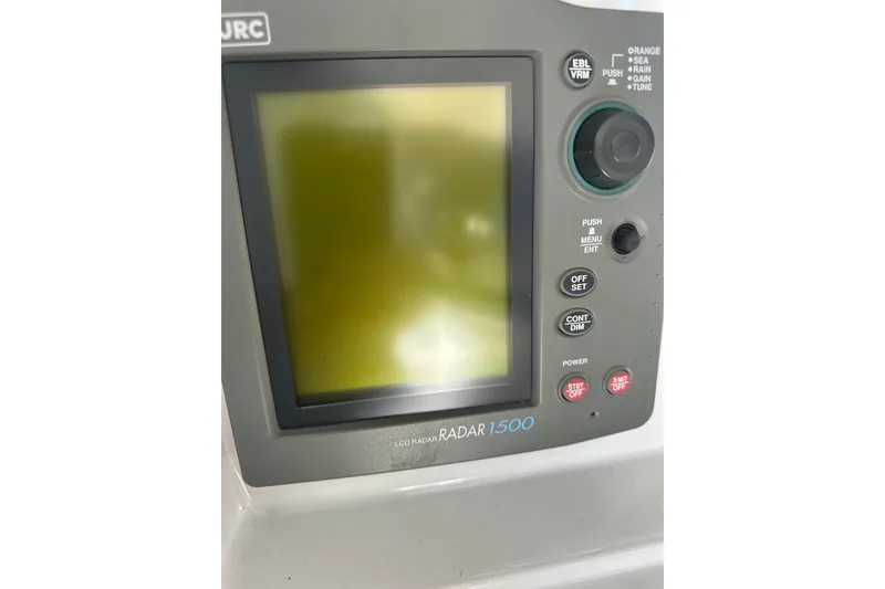 Slide: The Image of Close-up of a 2004 Glacier Bay 2680 Coastal Runner radar display. - 19