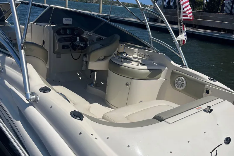 Slide: The Image of 2005 Sea Ray 270 SLX boat hull identification number close-up. - 7