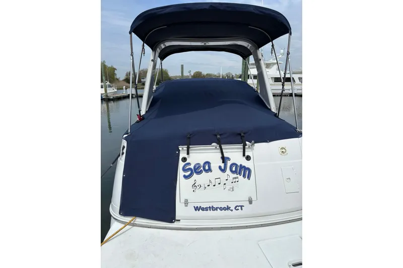 Slide: The Image of 2004 Four Winns 268 Vista boat named "Sea Jam" docked in Westbrook, CT. - 38