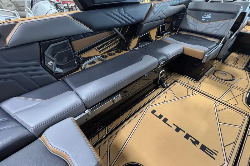 Slide: The Image of 2026 Tigé Ultré 25ZX boat interior with luxurious seating and stylish design. - 20