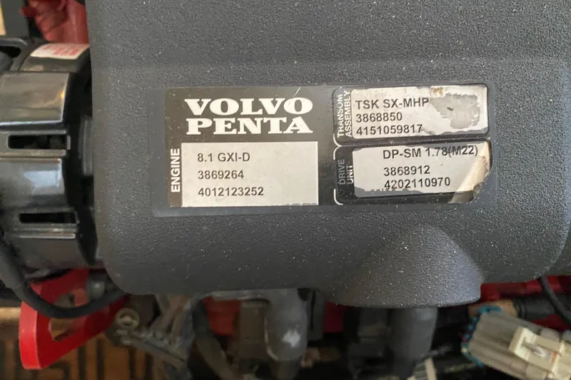 Slide: The Image of Volvo Penta engine label on 2004 Regal Commodore 3560 boat, model 8.1 GXi-D. - 46