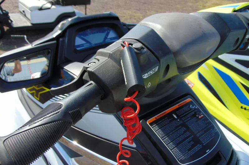 Slide: The Image of Close-up of 2017 Yamaha WaveRunner VX Cruiser HO handlebar and controls. - 6