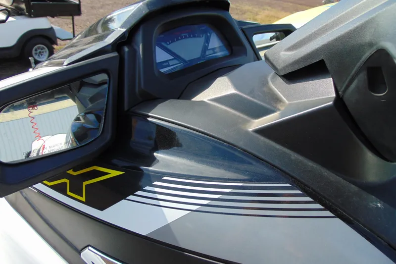 Slide: The Image of 2017 Yamaha WaveRunner VX Cruiser HO dashboard and mirror close-up. - 7