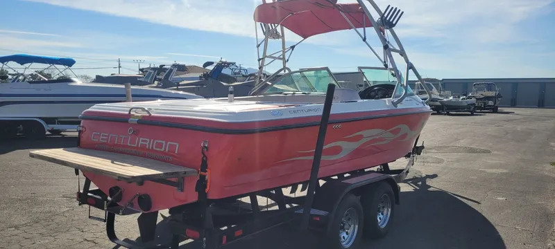 Slide: The Image of Centurion Avalanche C4 2004 - 3