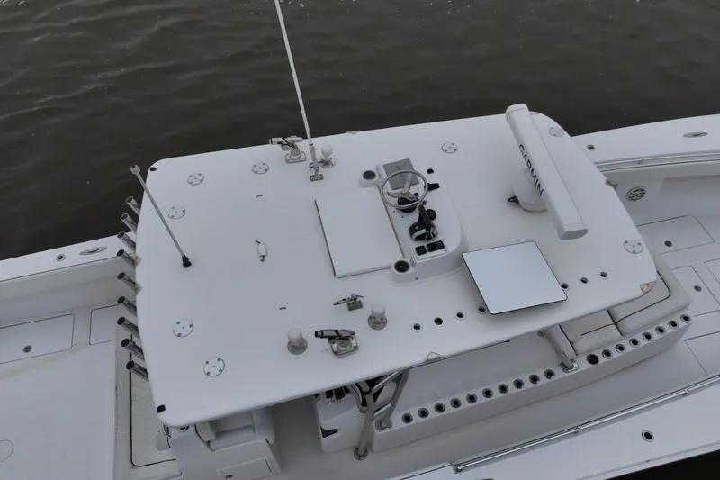 Slide: The Image of 2015 SeaHunter 45 Tournament boat, aerial view of deck and controls. - 8