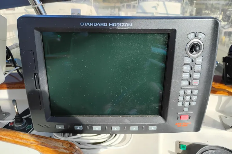Slide: The Image of Standard Horizon marine navigation system on 1988 Monk 36 Aft Cabin boat. - 16