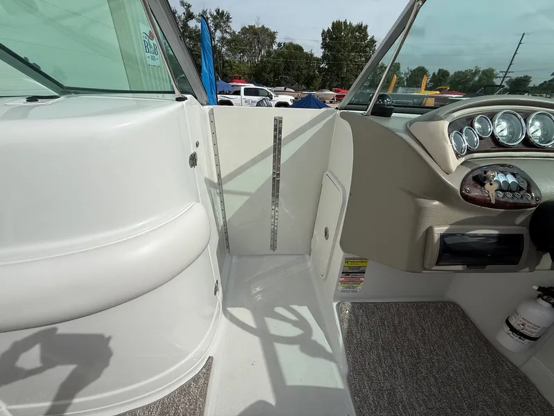 Slide: The Image of Crownline Boats 245 SS 2012 - 15