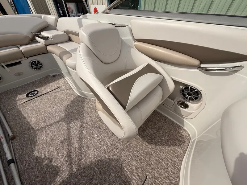 Slide: The Image of Crownline Boats 245 SS 2012 - 23
