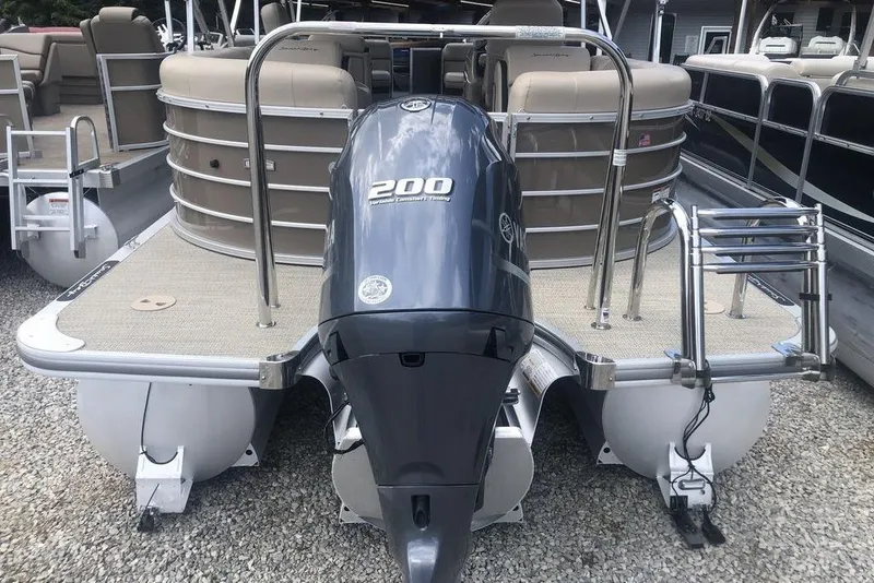 Slide: The Image of 2018 South Bay 822 CR pontoon boat with Yamaha 200 engine, rear view. - 7