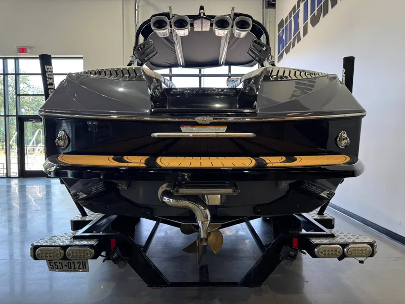 Slide: The Image of Nautique Super Air Nautique G23 2014 - 6