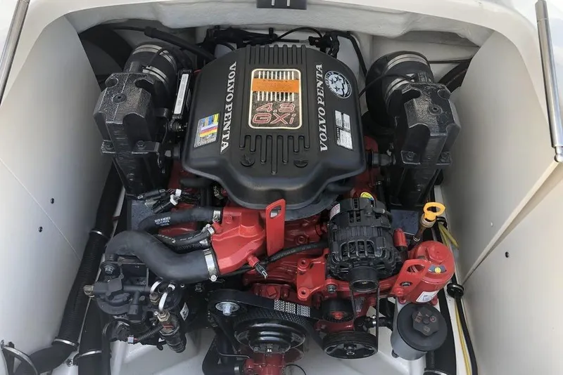 Slide: The Image of Tachometer of 2011 Chaparral 206 SSi showing 316.1 hours. - 10