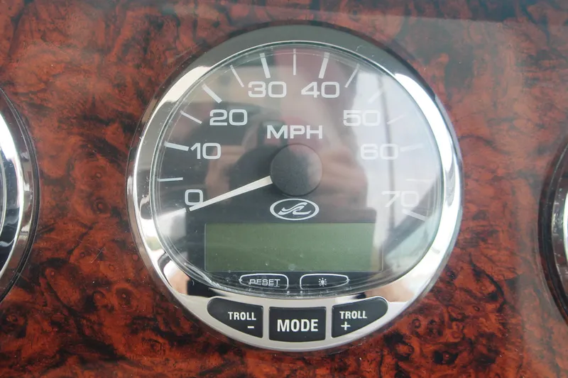 Slide: The Image of Speedometer - 33