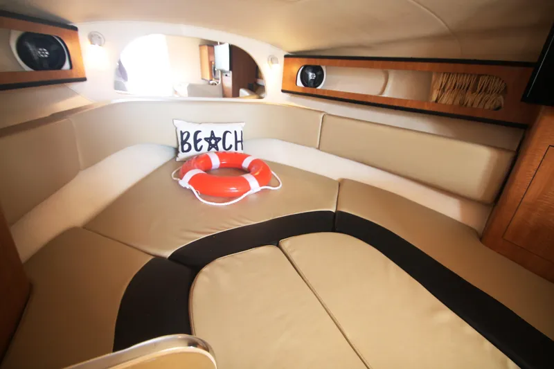 Slide: The Image of FWD Berth - 40