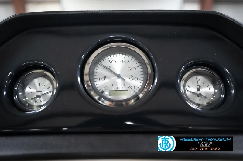 Slide: The Image of Rockford Fosgate Bluetooth stereo on 2026 Bennington 168 SLJ boat dashboard. - 39