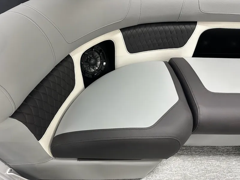 Slide: The Image of Premier 230 Solaris 2026 - 26