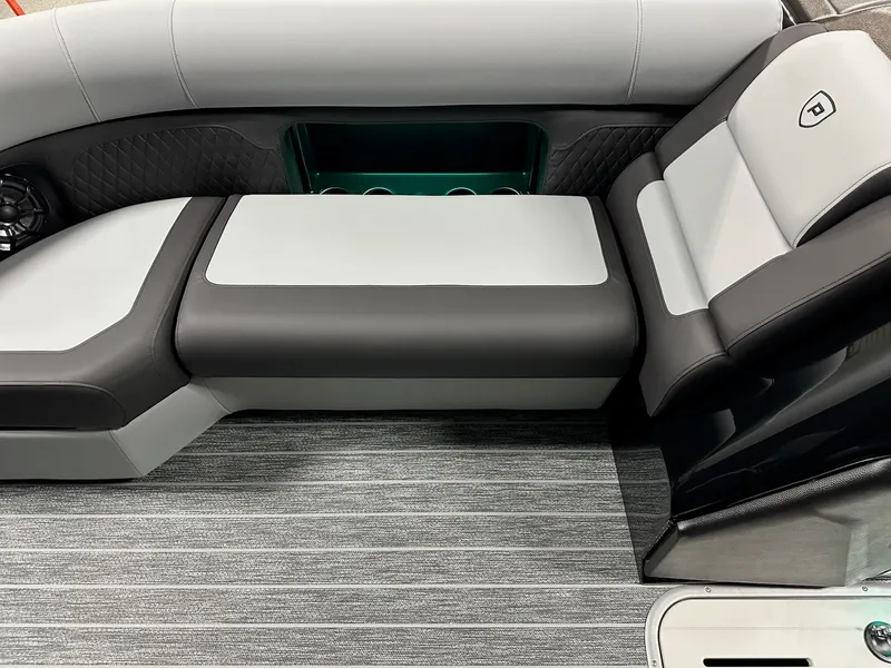 Slide: The Image of Premier 230 Sunsation 2026 - 54