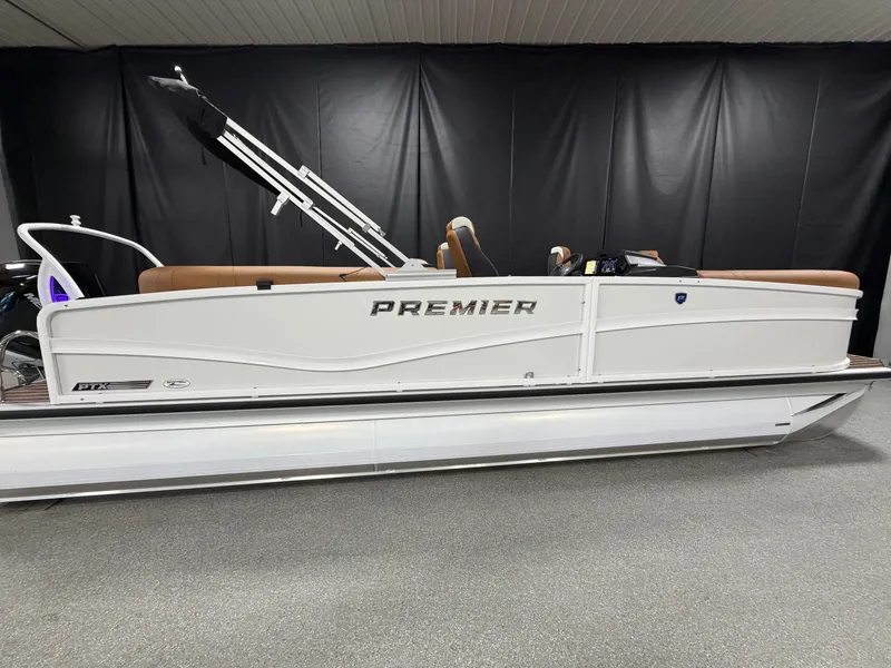 Slide: The Image of Premier 230 Solaris 2026 - 3