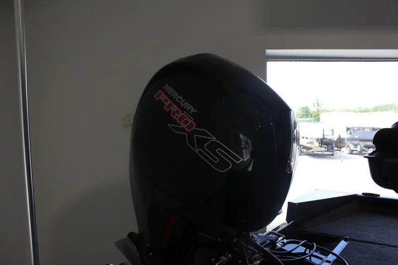 Slide: The Image of 2026 Tracker Pro Team 195 with Mercury Pro XS outboard motor. - 23
