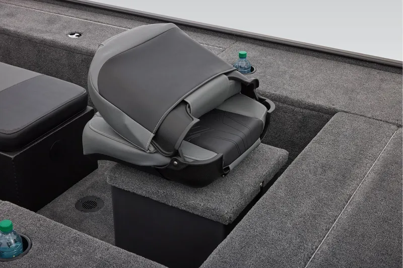 Slide: The Image of Tracker Panfish 17 2026 - 44