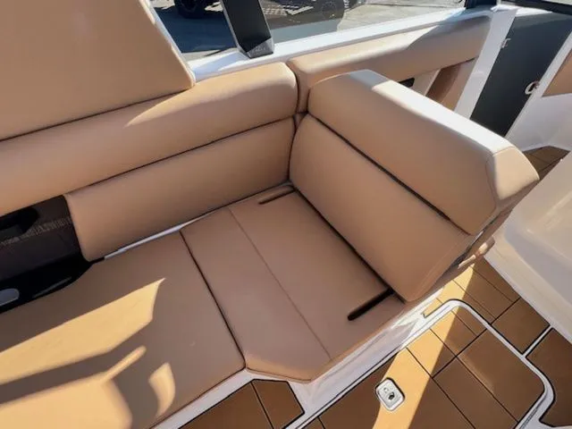 Slide: The Image of Aviara AV28 S-FWD Drive 2025 - 20