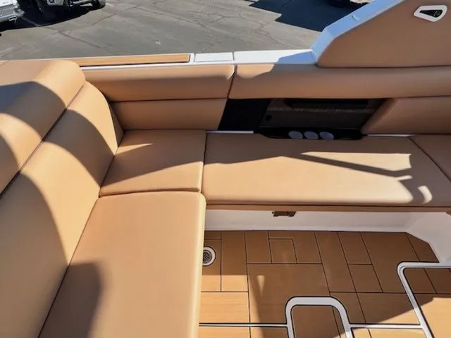 Slide: The Image of Aviara AV28 S-FWD Drive 2025 - 21