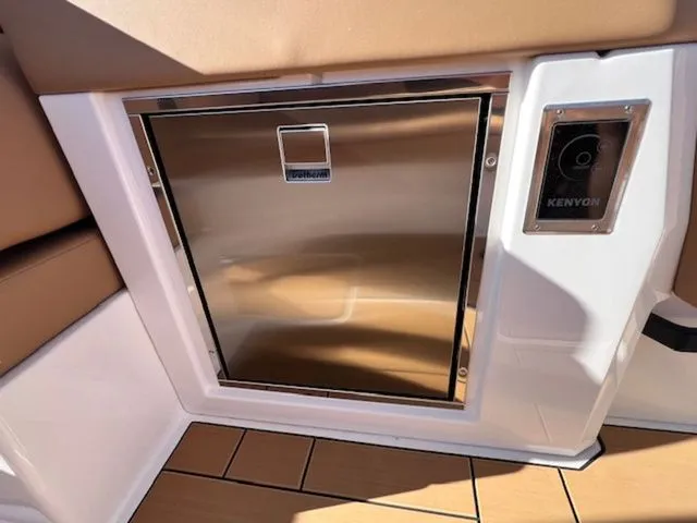 Slide: The Image of Aviara AV28 S-FWD Drive 2025 - 24