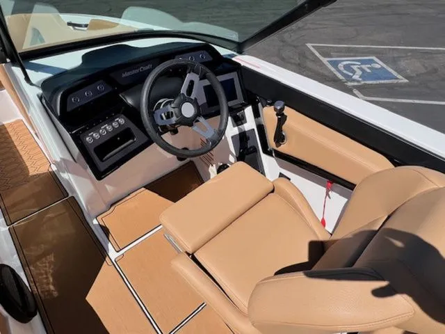 Slide: The Image of MasterCraft NXT24 2025 - 10