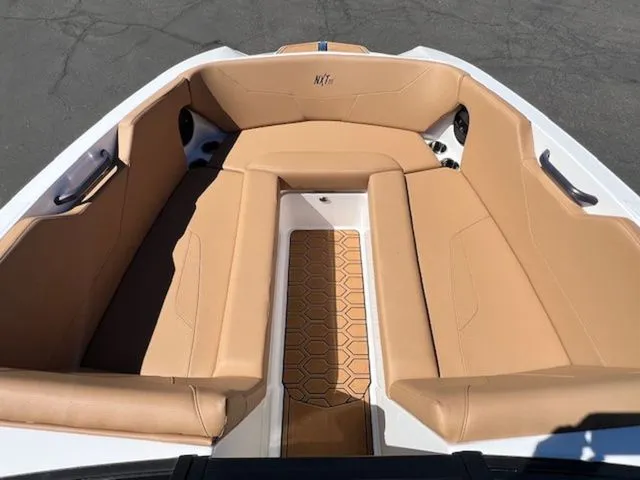 Slide: The Image of MasterCraft NXT24 2025 - 15