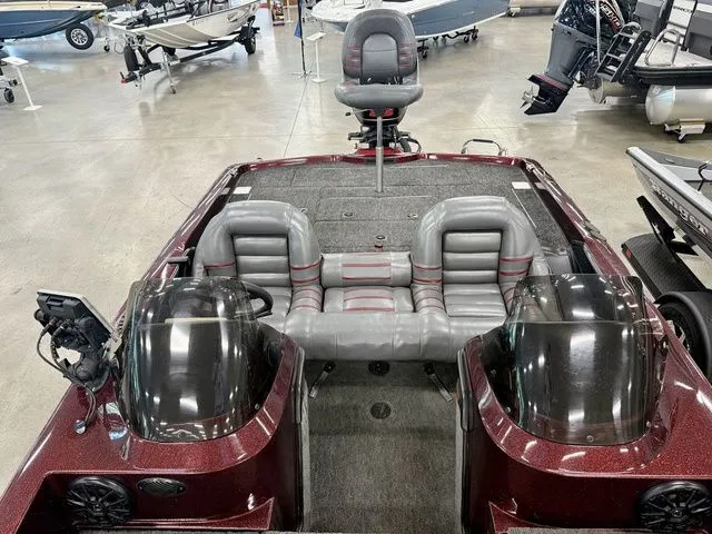 Slide: The Image of Ranger 519DVS 1999 - 7