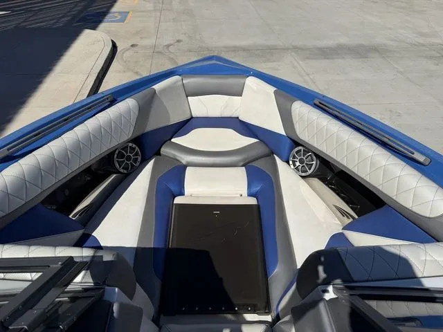 Slide: The Image of Tigé Z3 2015 - 9