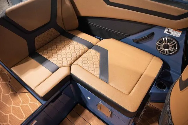 Slide: The Image of Yamaha 222XD 2026 - 12